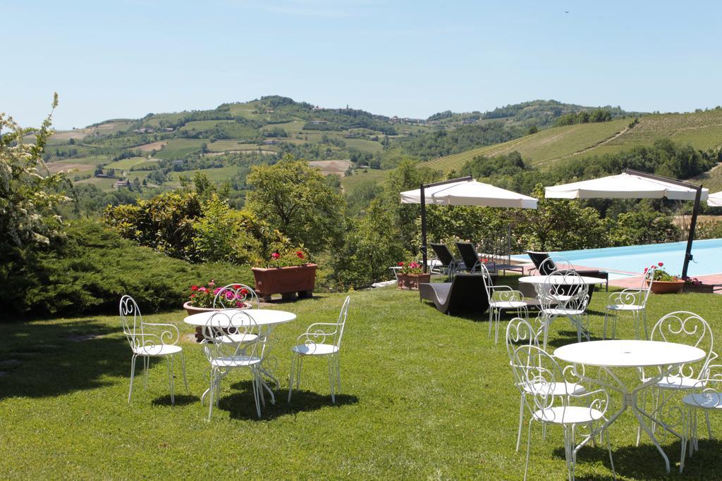 Aparthotel La Maragliana Castel Rocchero Exterior foto