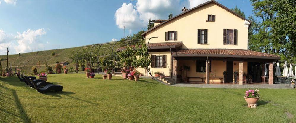 Aparthotel La Maragliana Castel Rocchero Exterior foto